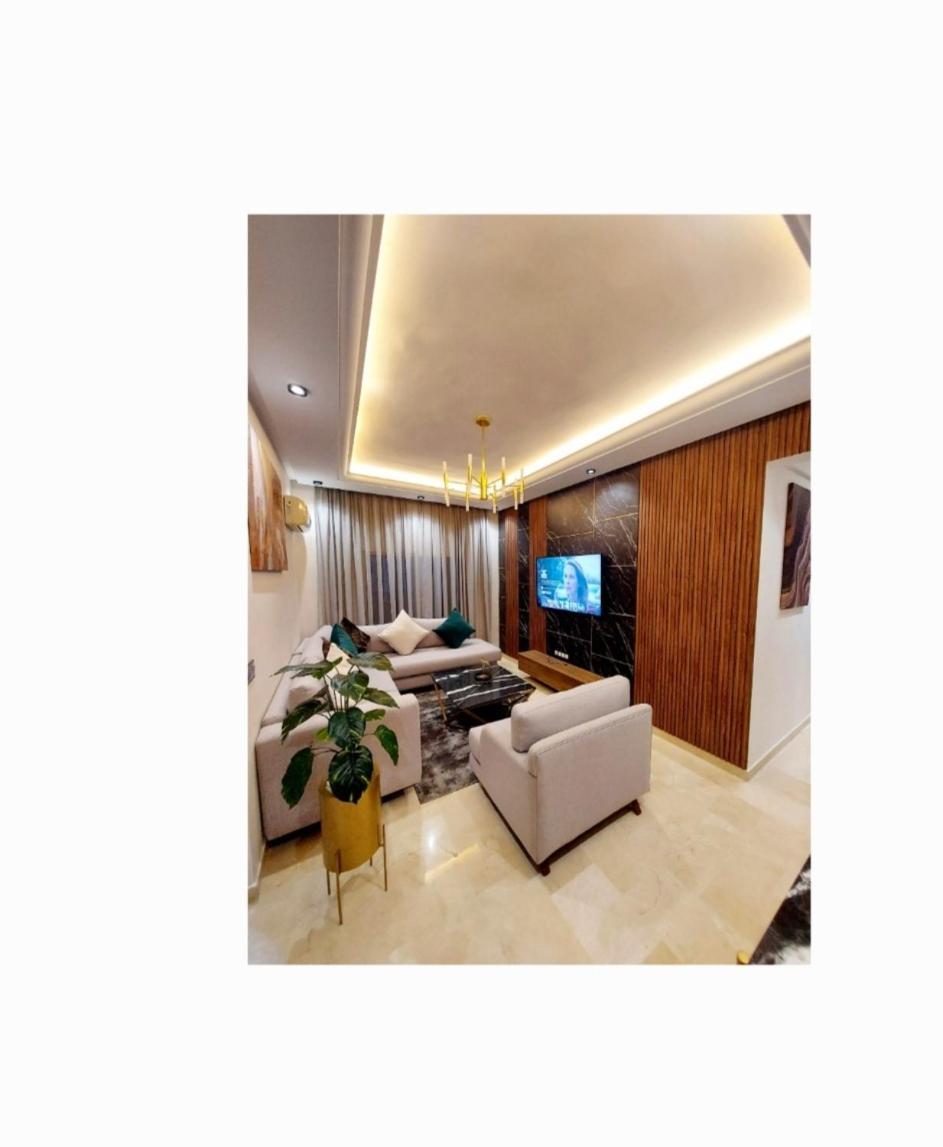 Modern Apartment Opposite The Hassan2 Mosque, Very Well Equipped And Stylish, 85 M2 With Gym And Direct Sea View With Underground Garage , Prohibits Unmarried Couples Of Arab Origin Casablanca Exterior photo